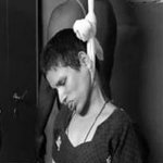 Hang (2).jpg