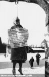 charonboat_dot_com_nazi_in_action5.jpg
